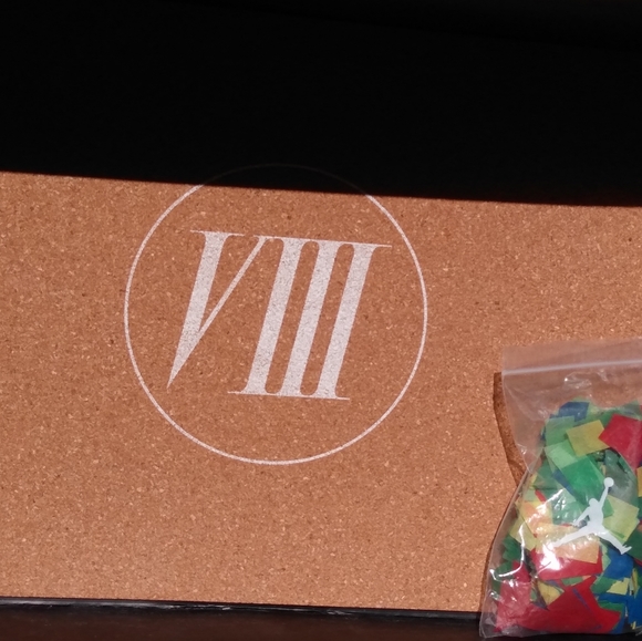 Jordan 8 champagne - Picture 7 of 11